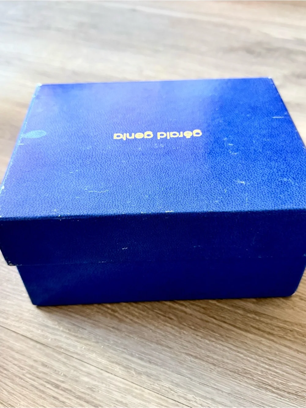 GĒRALD GENTA Blue/Cream Watch Box + Outer Box 7.60x6x3.60 inches